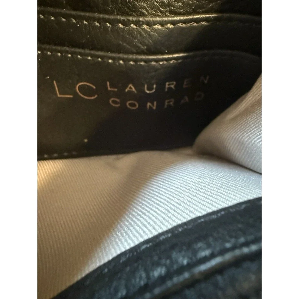 Lauren Conrad Black Wallet Wristlet Gold Zipper Faux Leather Card Holder ID